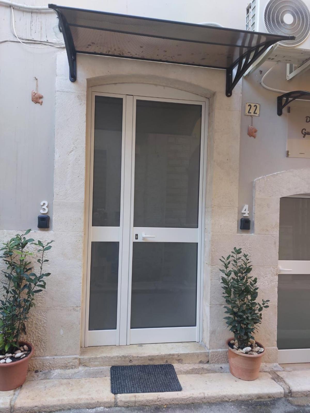 Di Fronzo Guest House A Triggiano Luaran gambar