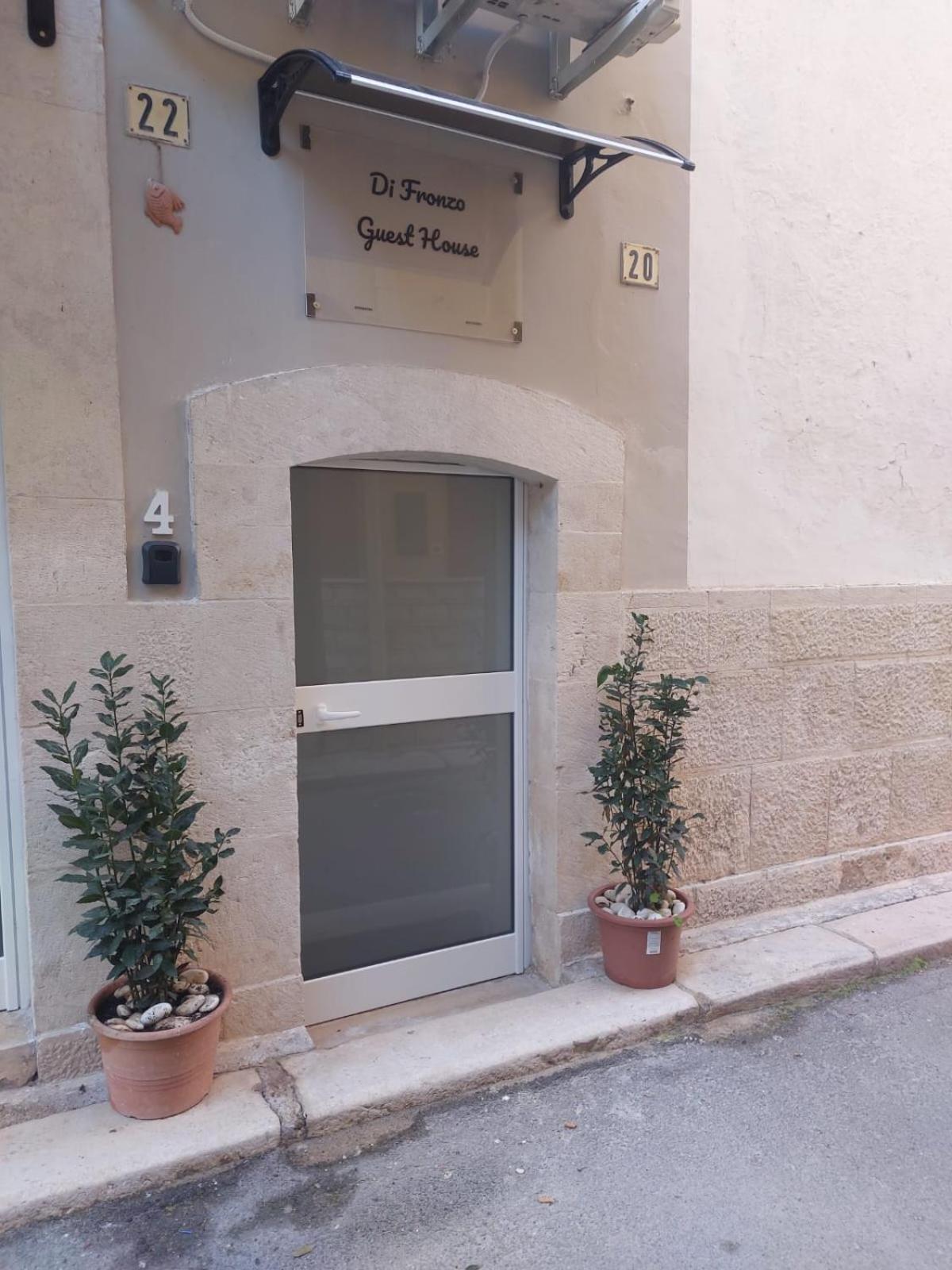 Di Fronzo Guest House A Triggiano Luaran gambar